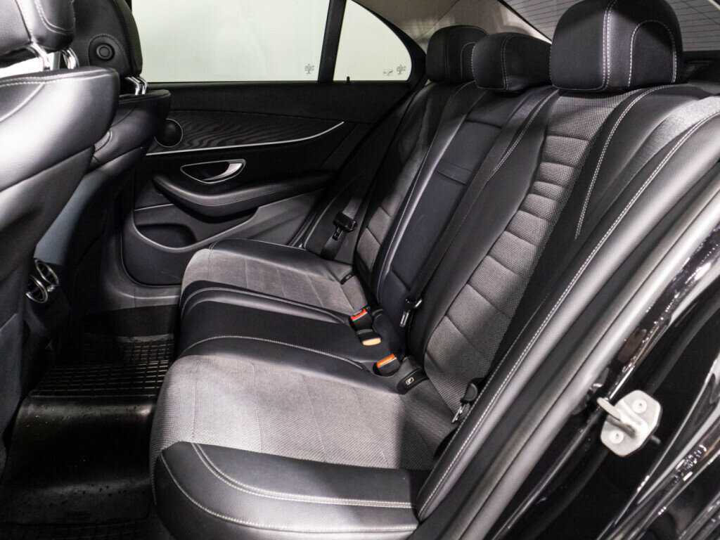 Mercedes-Benz E-Класс 200, 2017 Фото №10