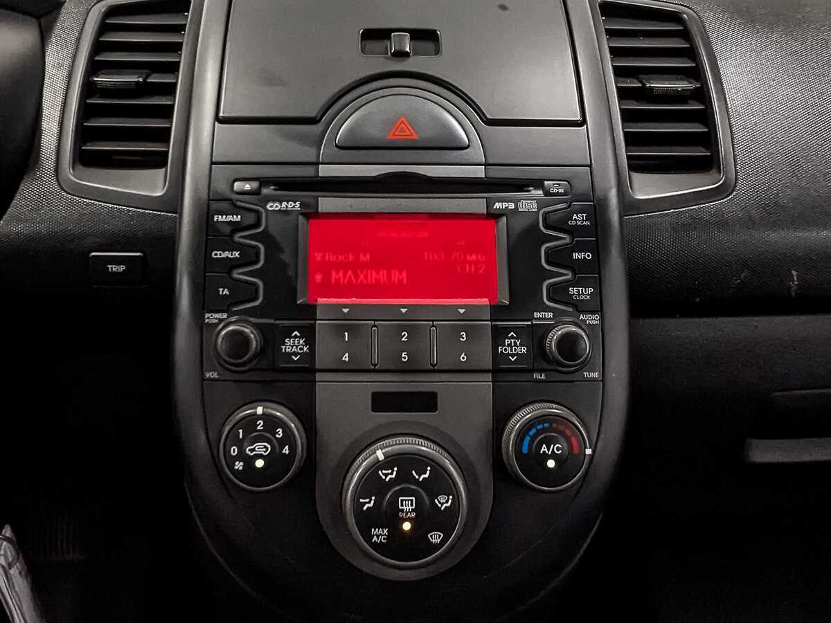 Kia Soul, 2010 Фото №17