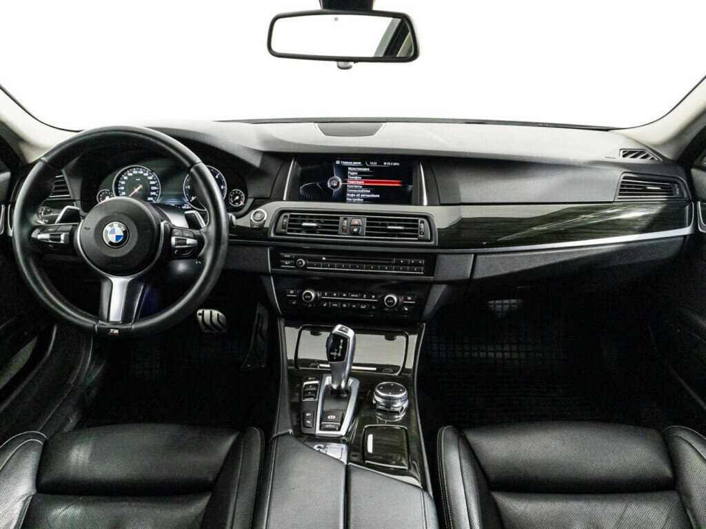 BMW 5 серии 530d xDrive, 2016 Фото №13
