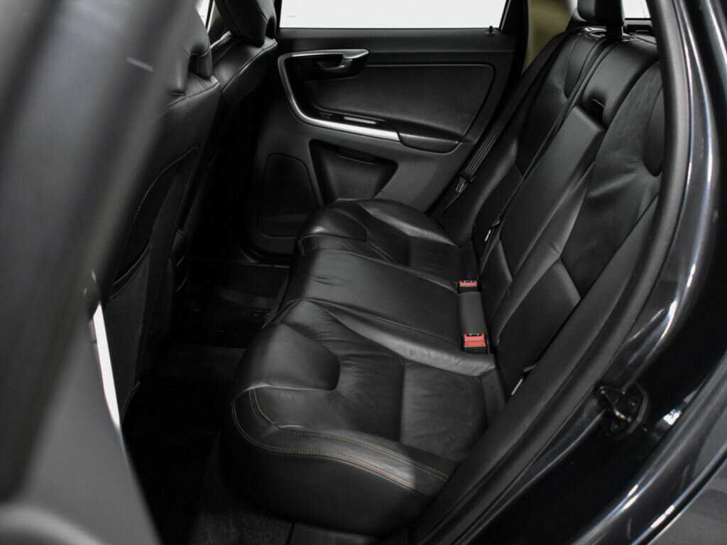 Volvo XC60, 2011 - 237 210 км. | Фото №8