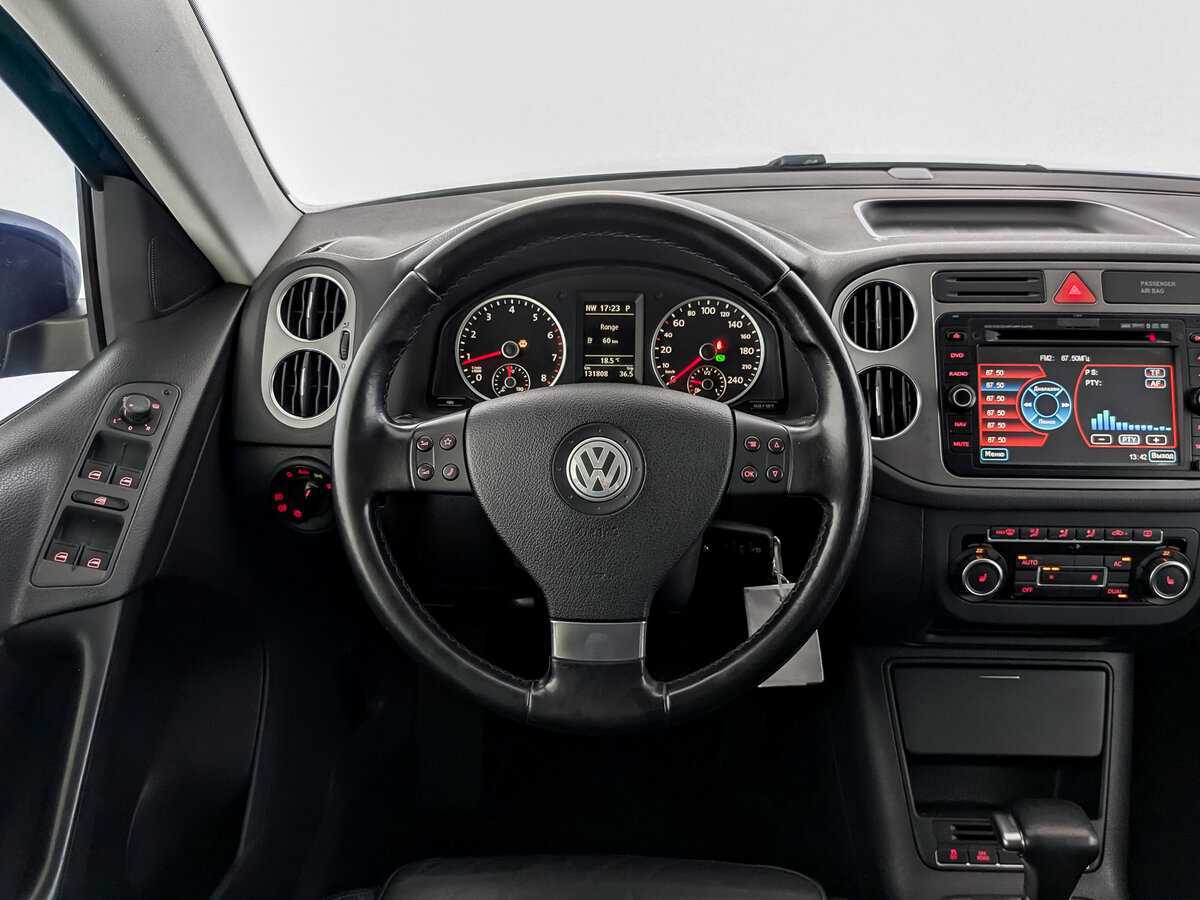 Volkswagen Tiguan, 2010 Фото №19