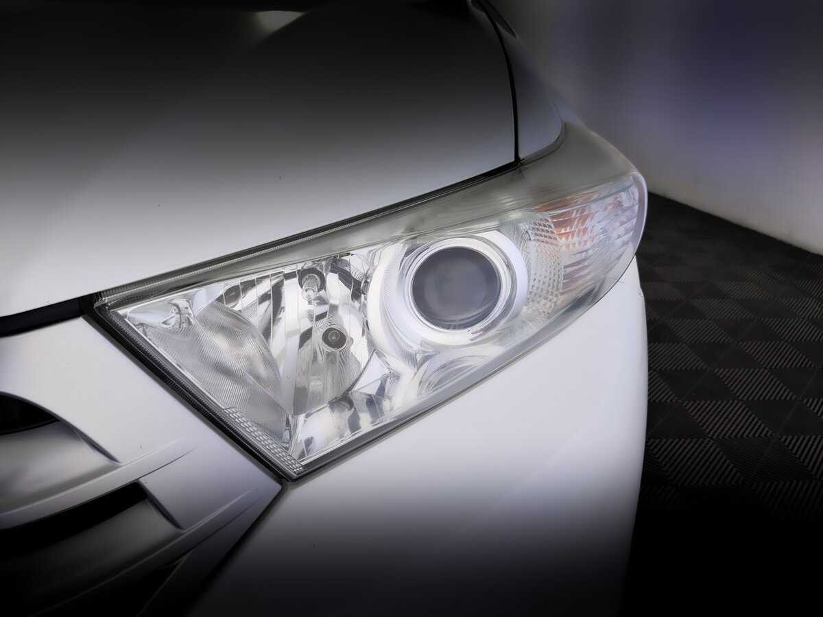 Toyota Highlander, 2011 Фото №17