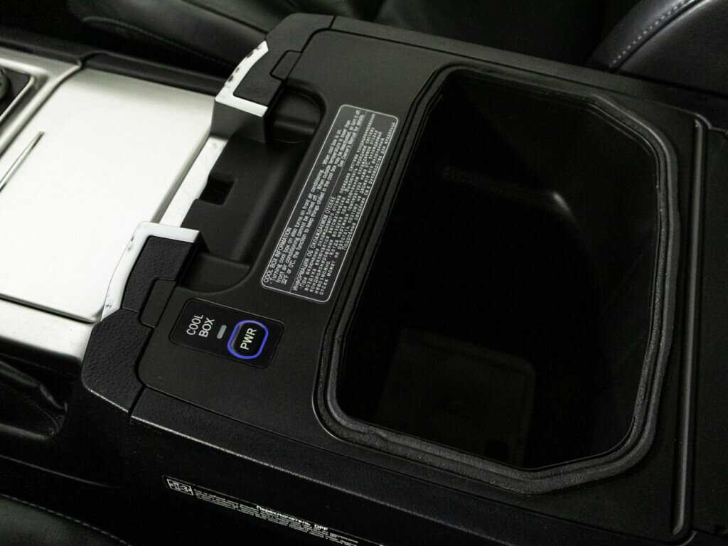 Toyota Land Cruiser, 2016 Фото №18