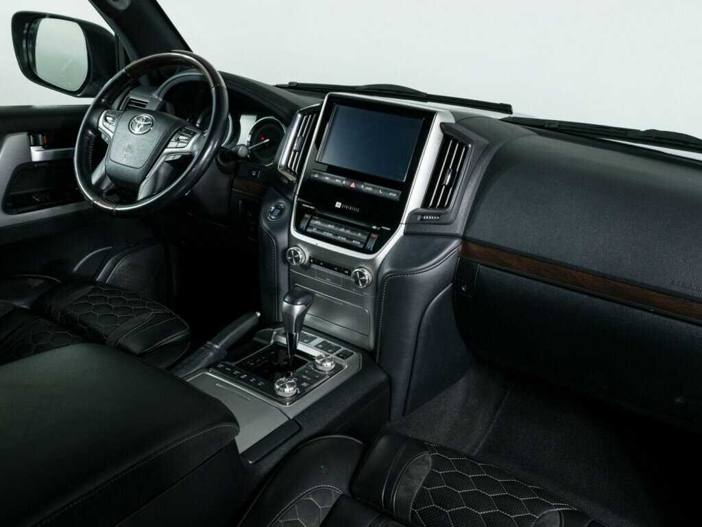 Toyota Land Cruiser, 2019 - 142 787 км. | Фото №7