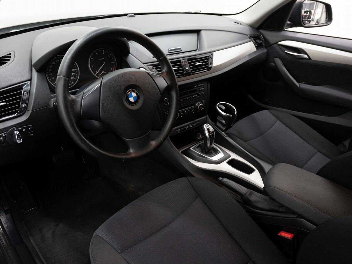 BMW X1 20i, 2013 Фото №9
