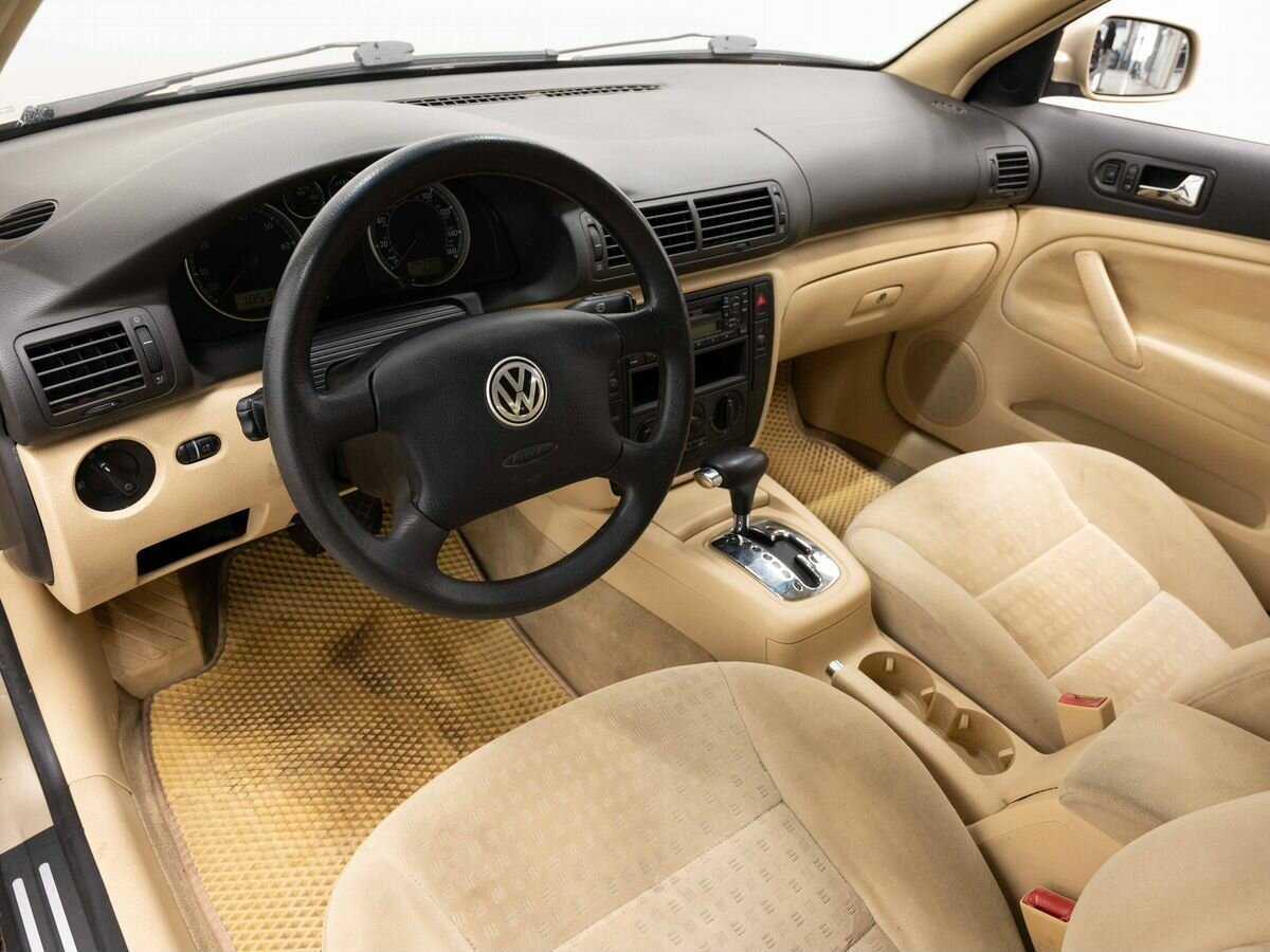Volkswagen Passat, 2001 - 241 699 км. | Фото №7