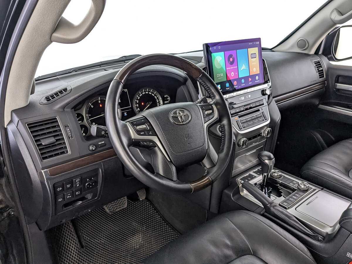 Toyota Land Cruiser, 2020 Фото №13