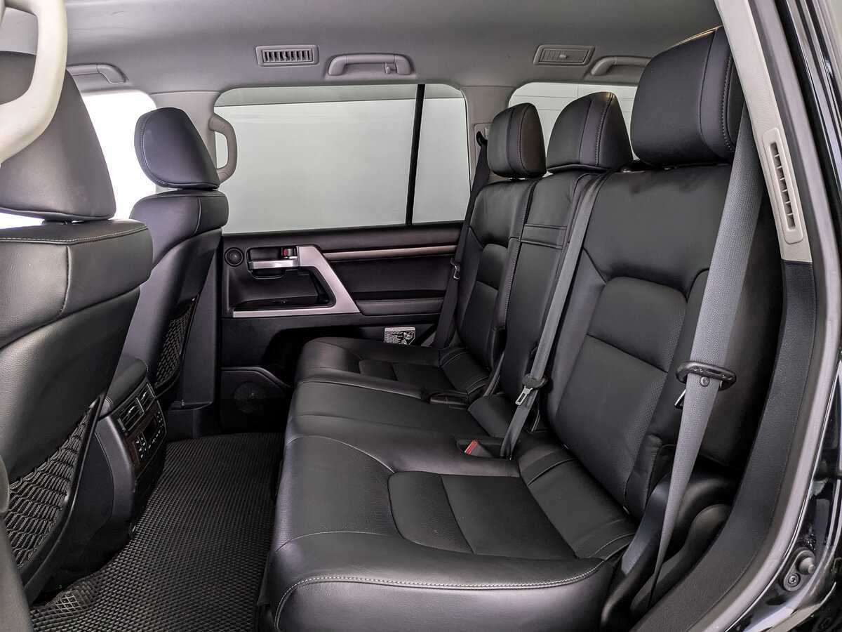 Toyota Land Cruiser, 2020 Фото №16