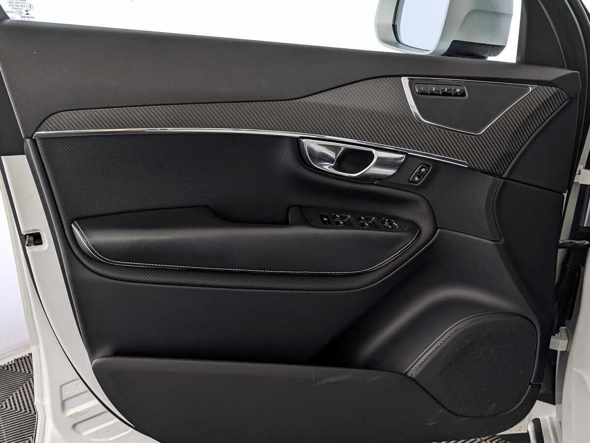 Volvo XC90, 2017 Фото №19