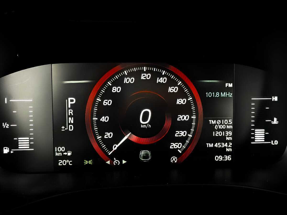 Volvo XC60, 2018 Фото №13