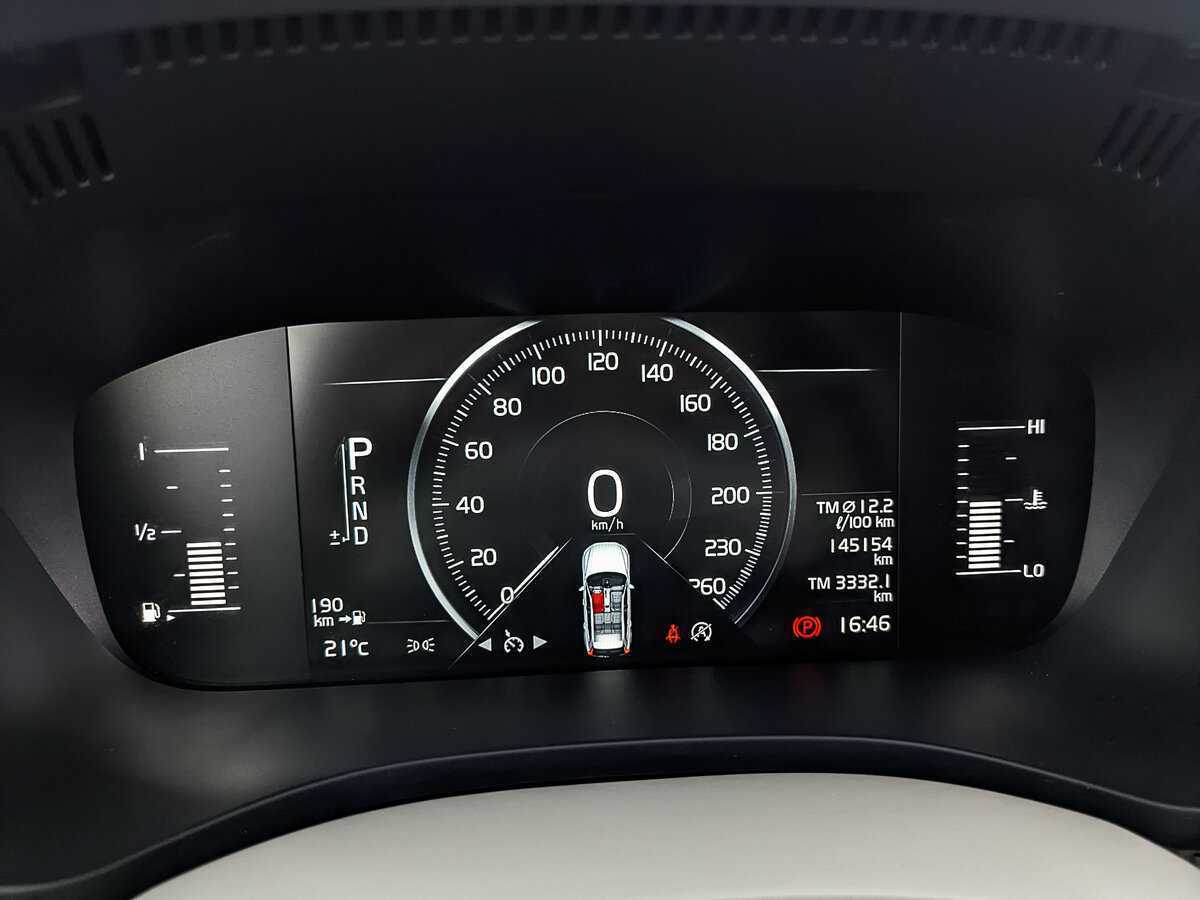 Volvo XC60, 2018 Фото №16