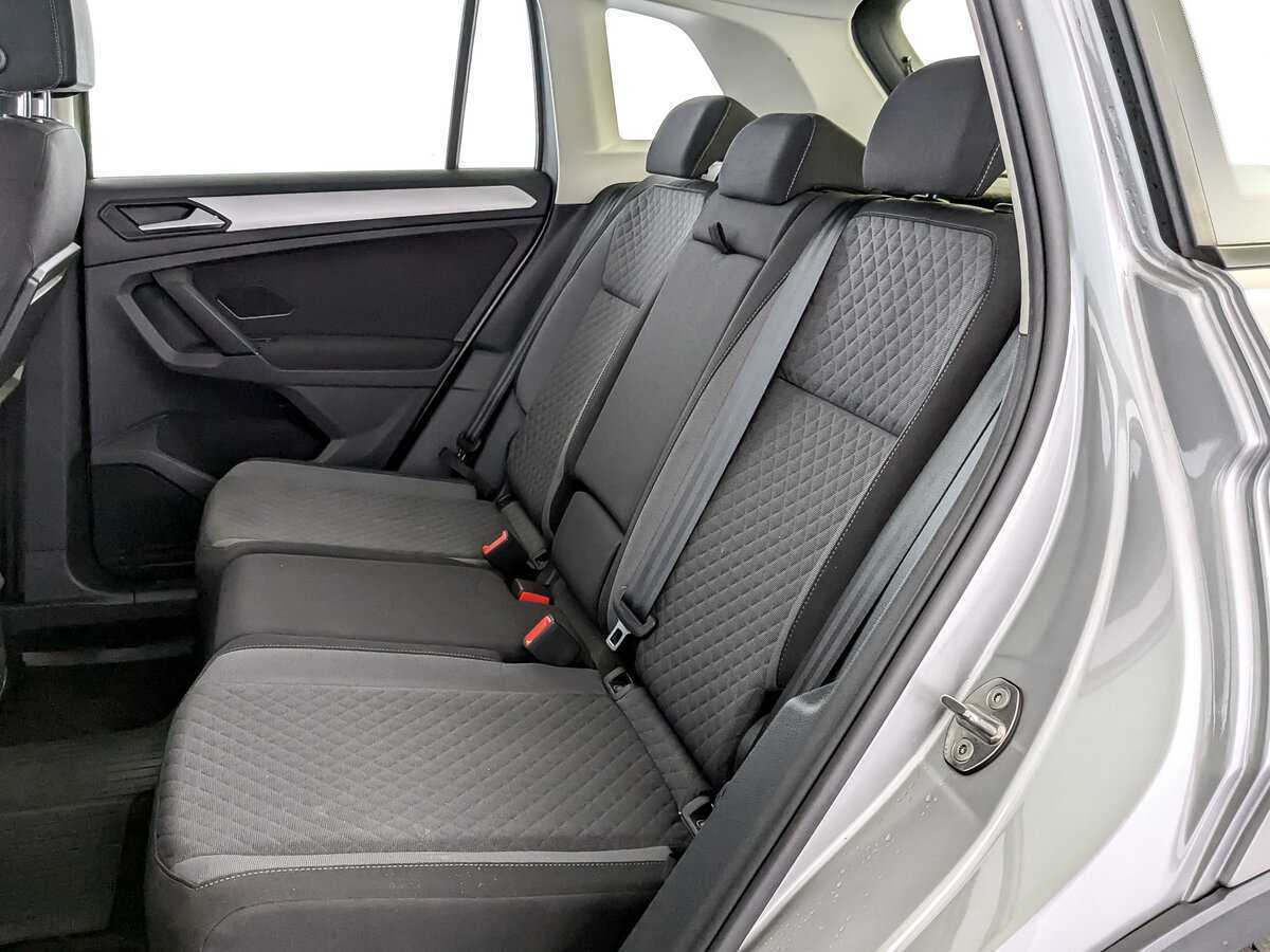 Volkswagen Tiguan, 2019 Фото №12