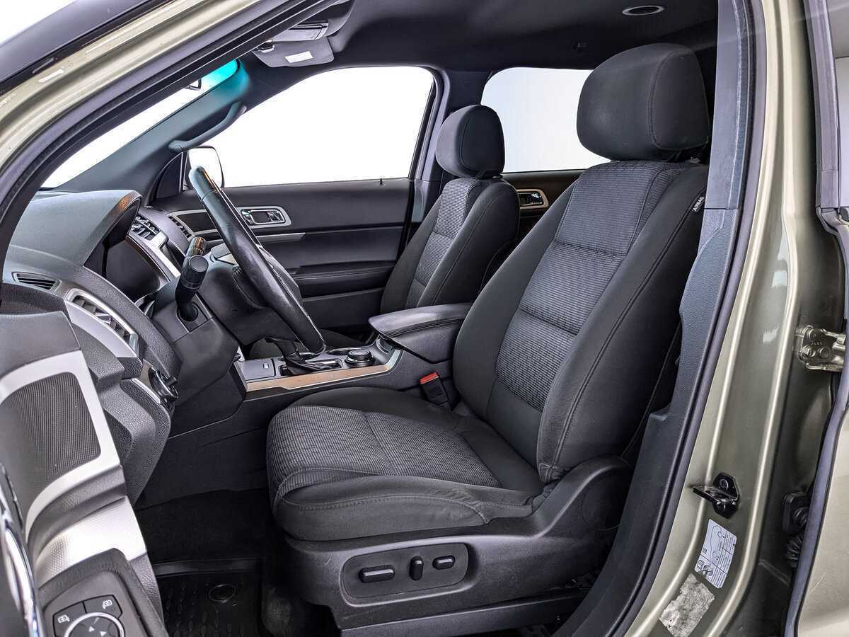 Ford Explorer, 2014 Фото №18
