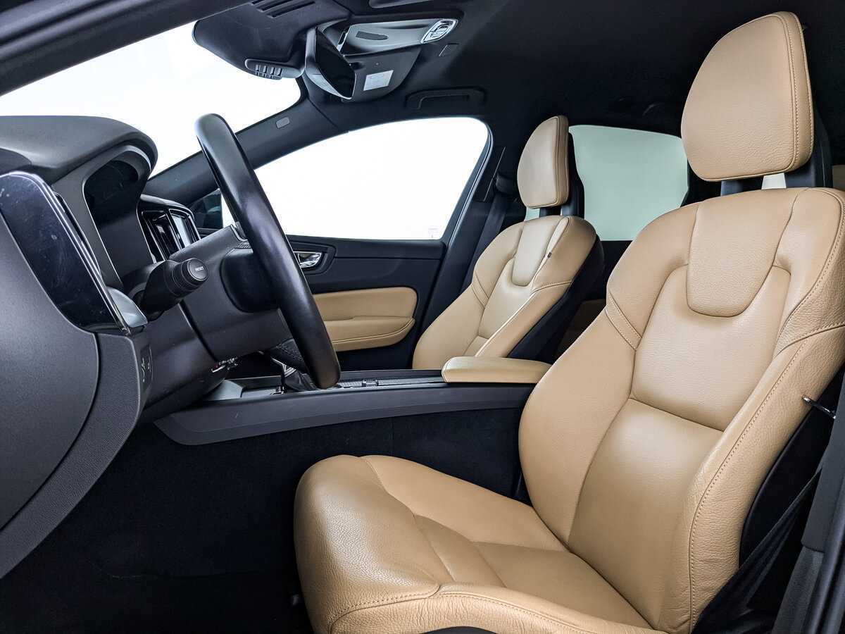 Volvo XC60, 2018 Фото №18