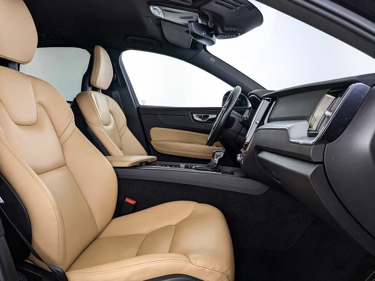 Volvo XC60, 2018 Фото №22