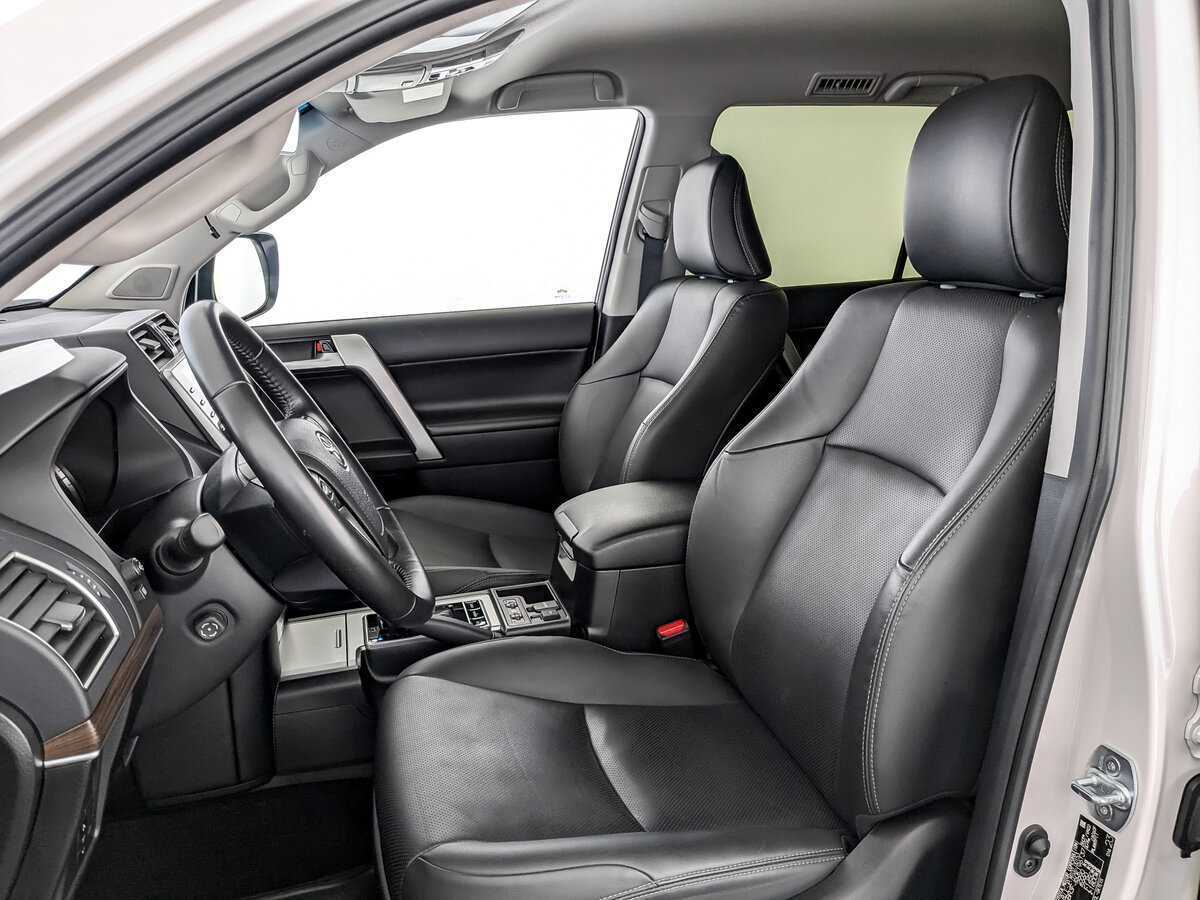 Toyota Land Cruiser Prado, 2021 Фото №20