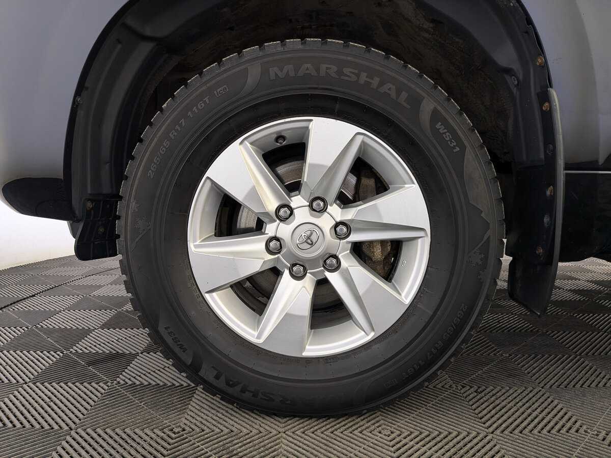 Toyota Land Cruiser Prado, 2020 Фото №12