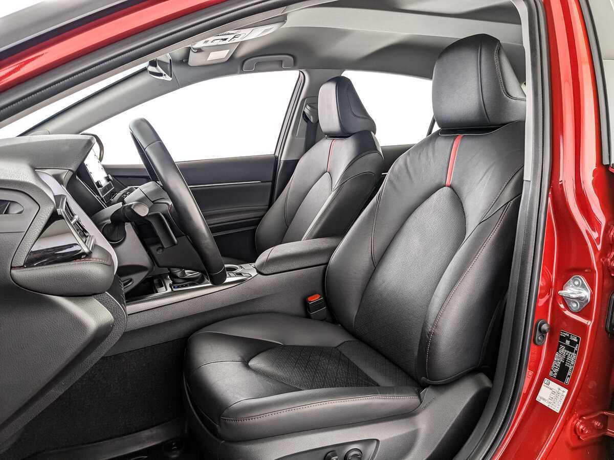 Toyota Camry, 2022 Фото №18