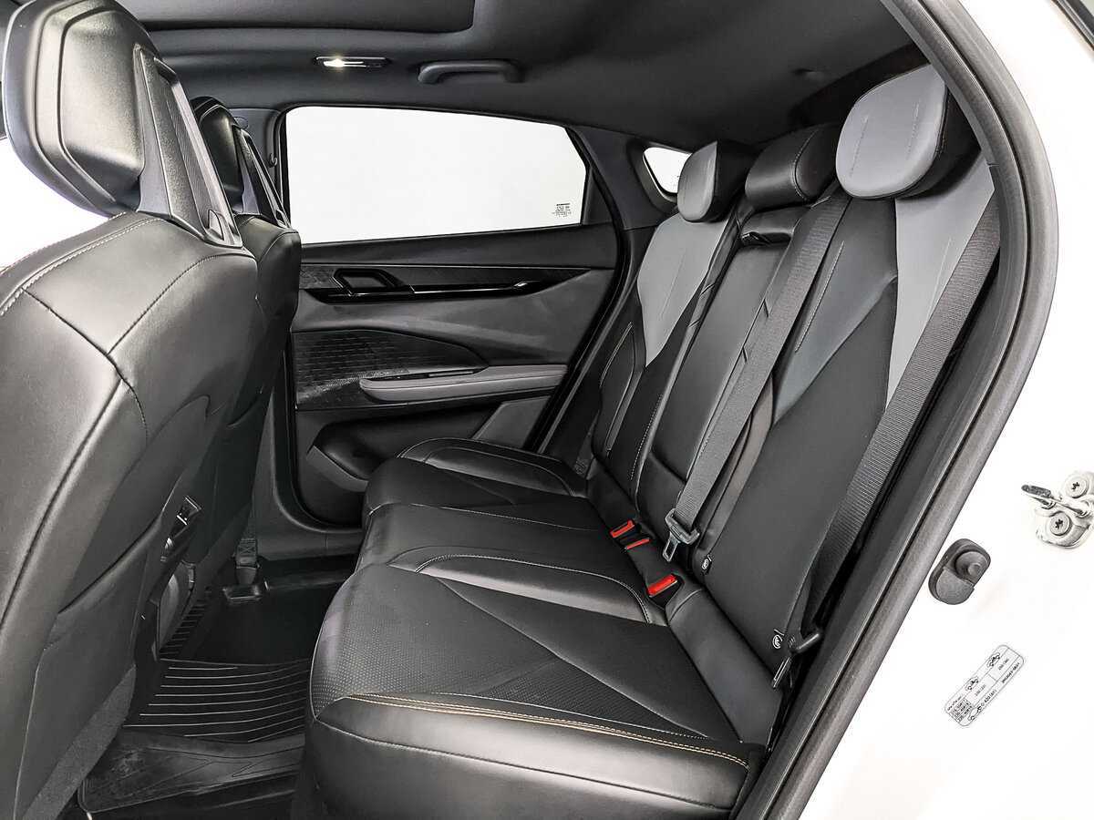 Changan UNI-V, 2023 Фото №18