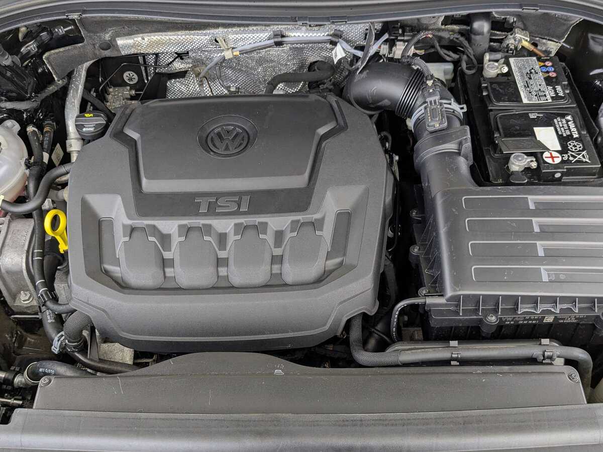 Volkswagen Tiguan, 2019 Фото №9
