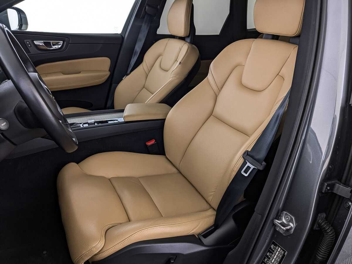 Volvo XC60, 2018 Фото №17