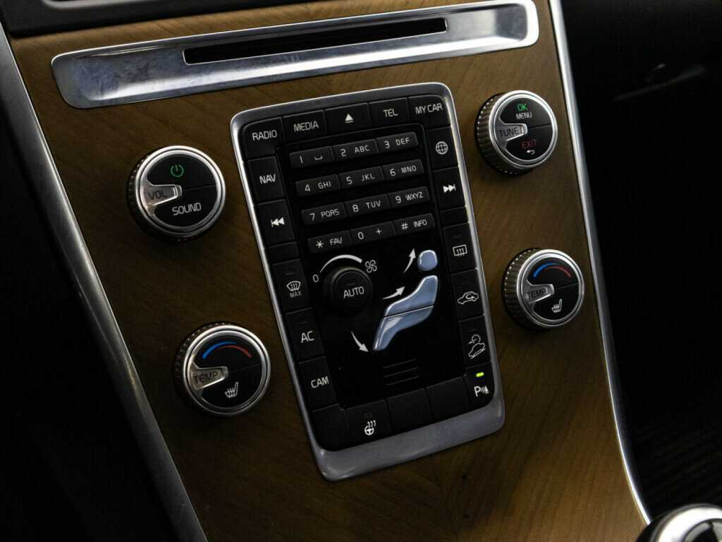 Volvo XC60, 2014 Фото №16