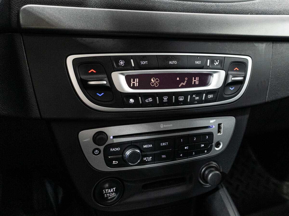 Renault Megane, 2014 Фото №15