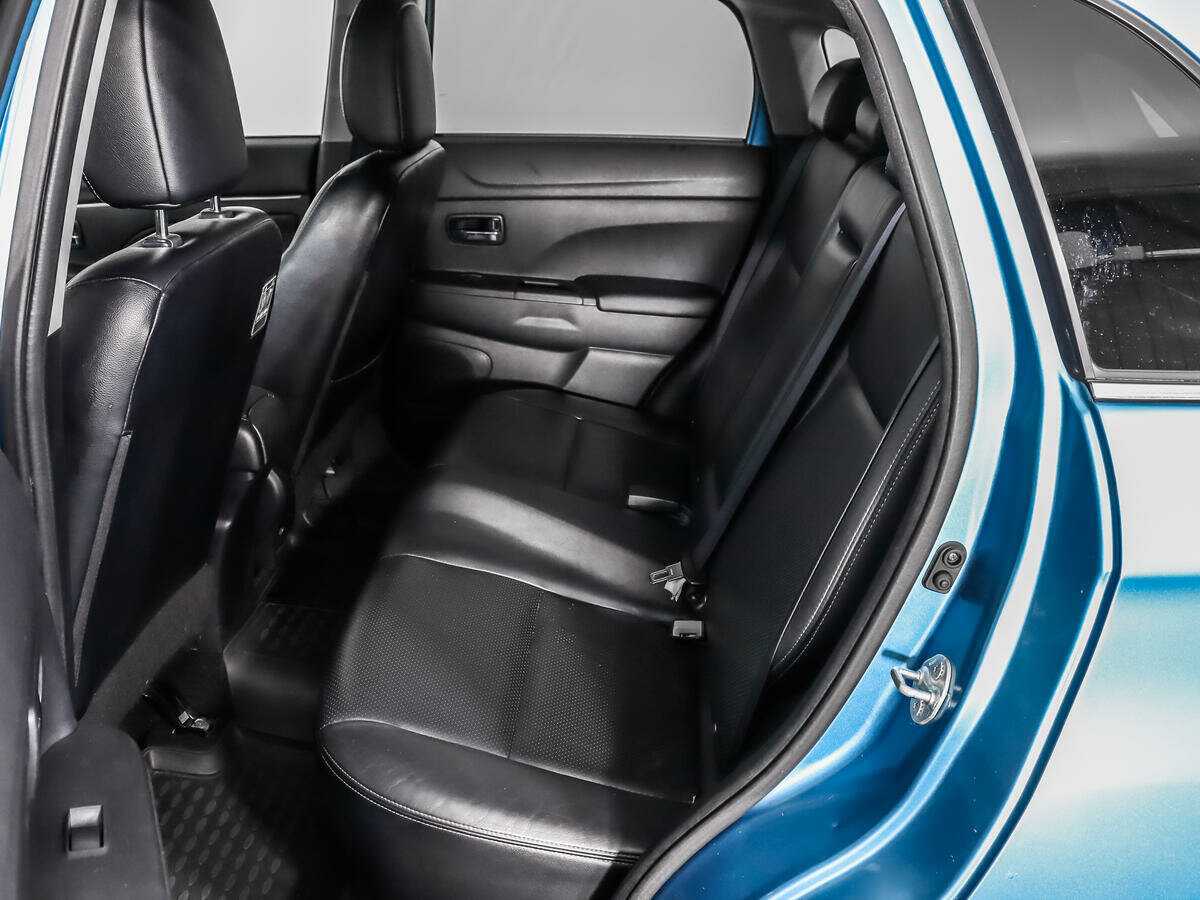 Mitsubishi ASX, 2010 Фото №11