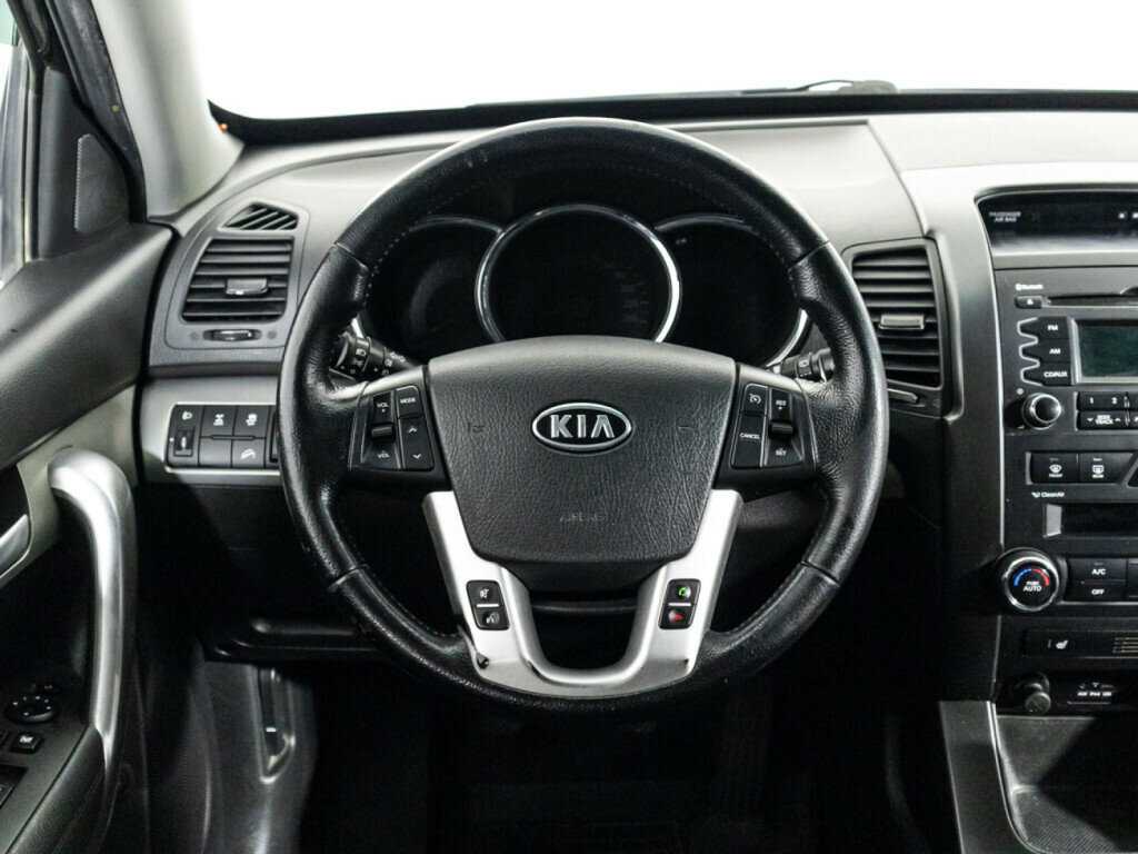 Kia Sorento, 2012 Фото №16