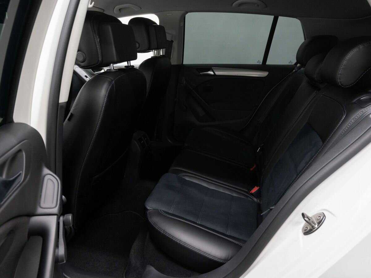 Volkswagen Golf, 2012 Фото №9