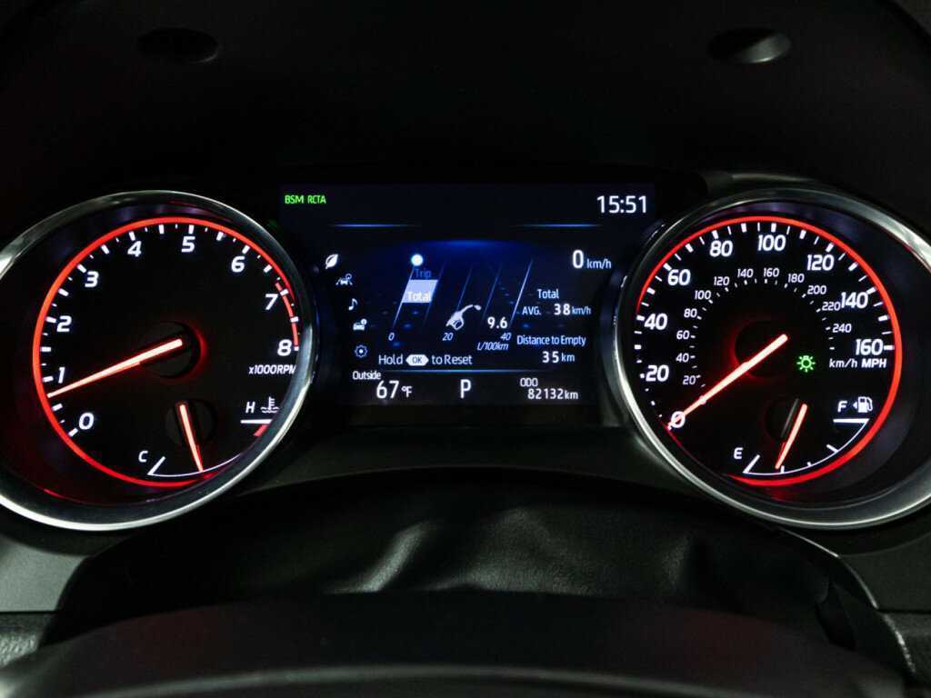 Toyota Camry US Market, 2020 Фото №12