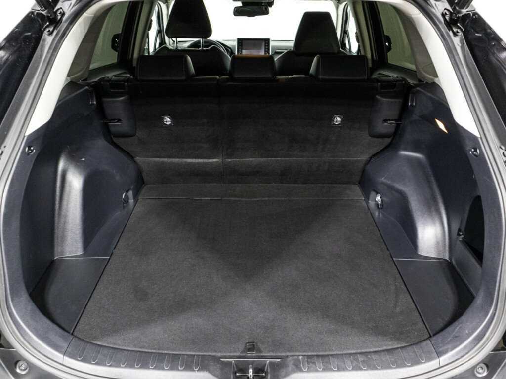 Toyota RAV4, 2022 Фото №15
