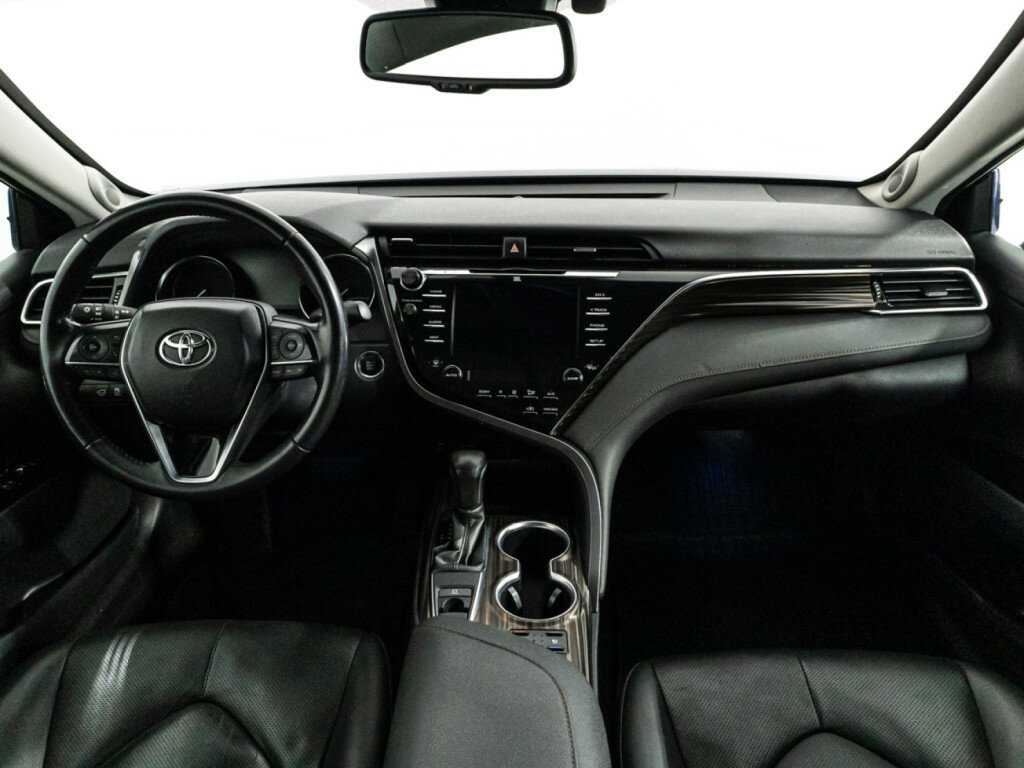 Toyota Camry, 2019 Фото №13