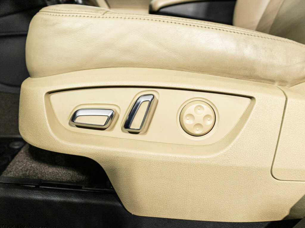 Audi Q7, 2013 Фото №16