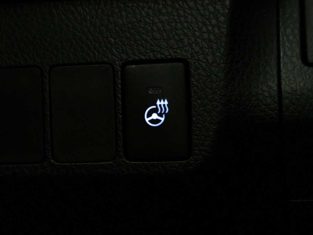 Toyota RAV4, 2015 Фото №18