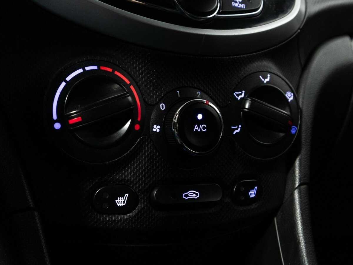 Hyundai Solaris, 2011 Фото №15