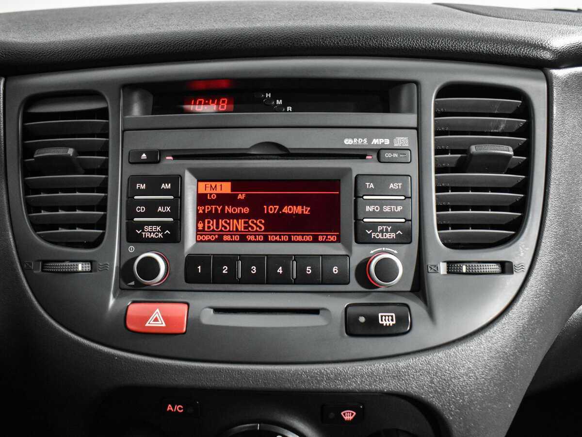 Kia Rio, 2010 Фото №16