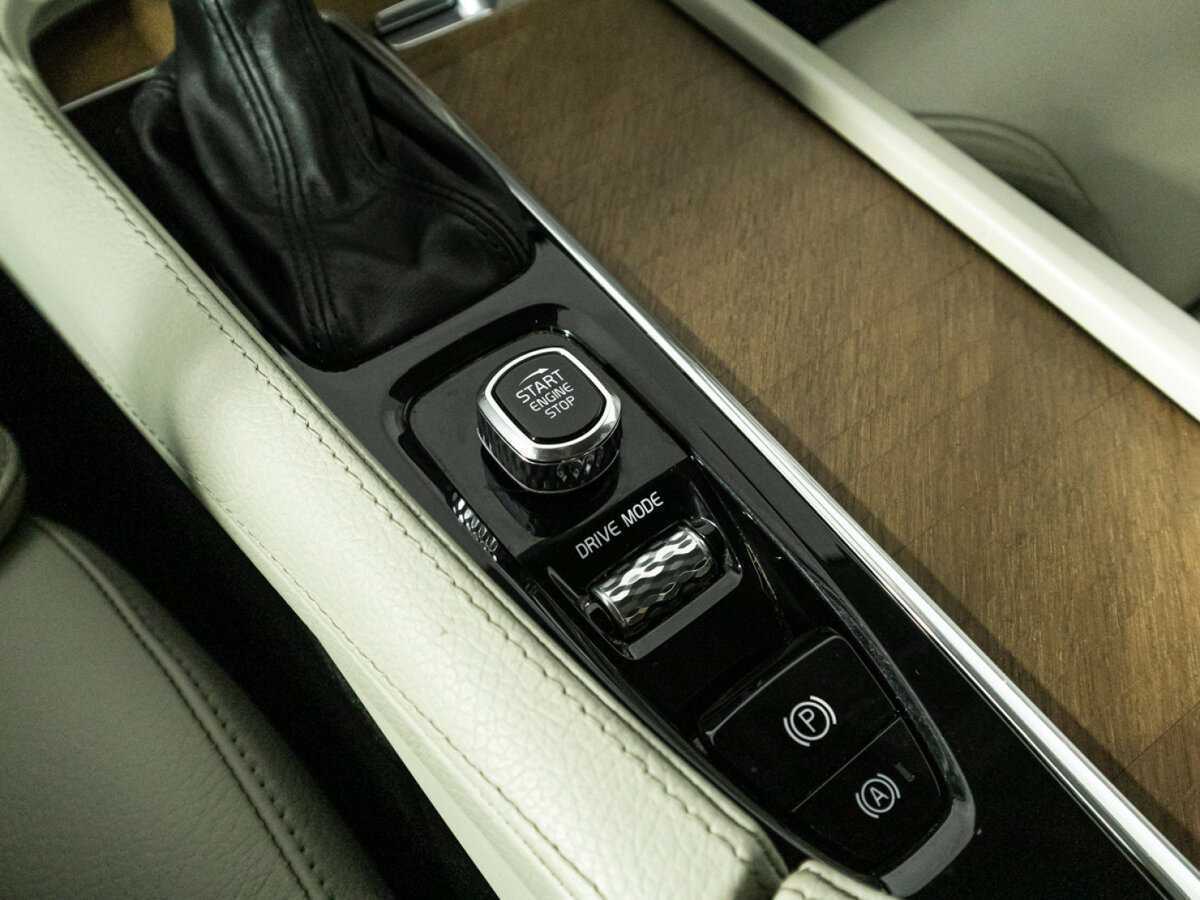 Volvo XC90, 2019 Фото №21