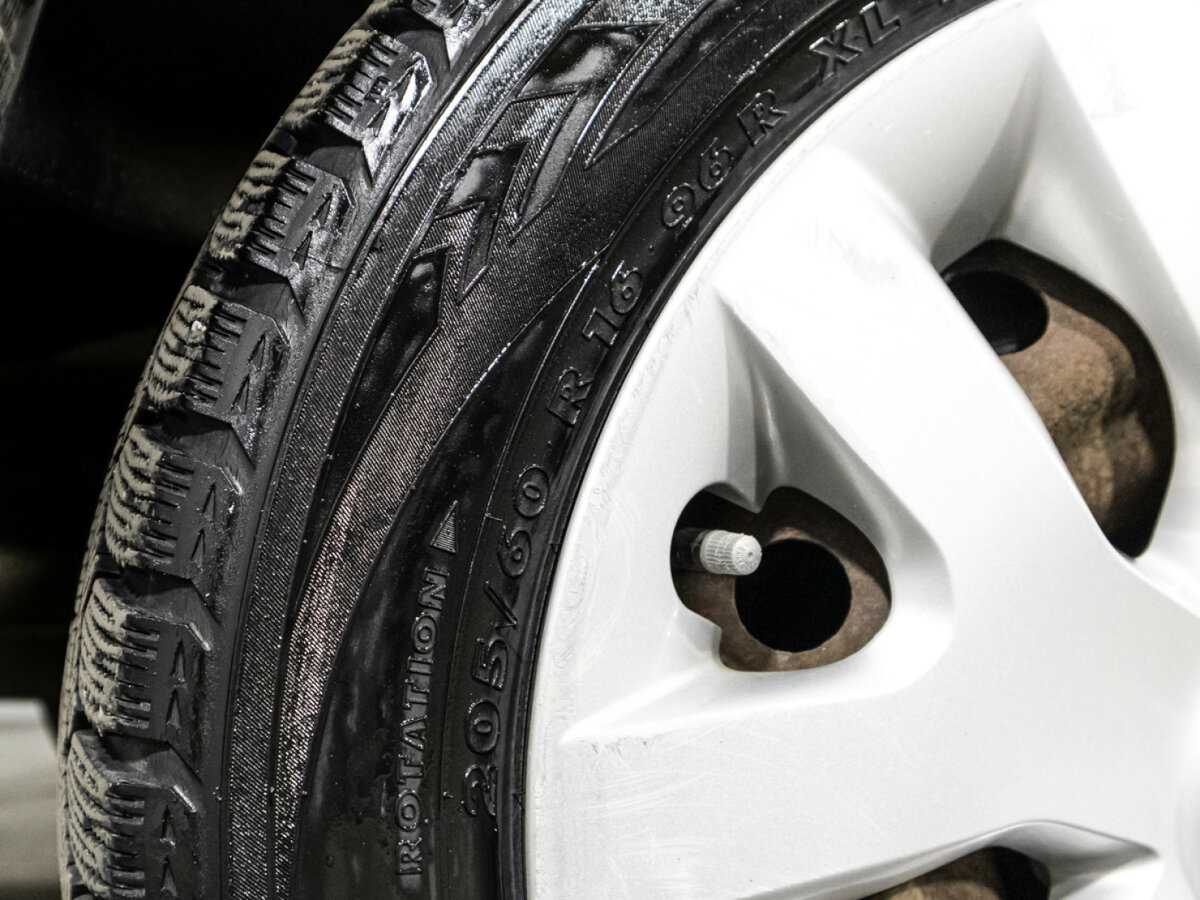 Nissan Juke, 2014 Фото №16