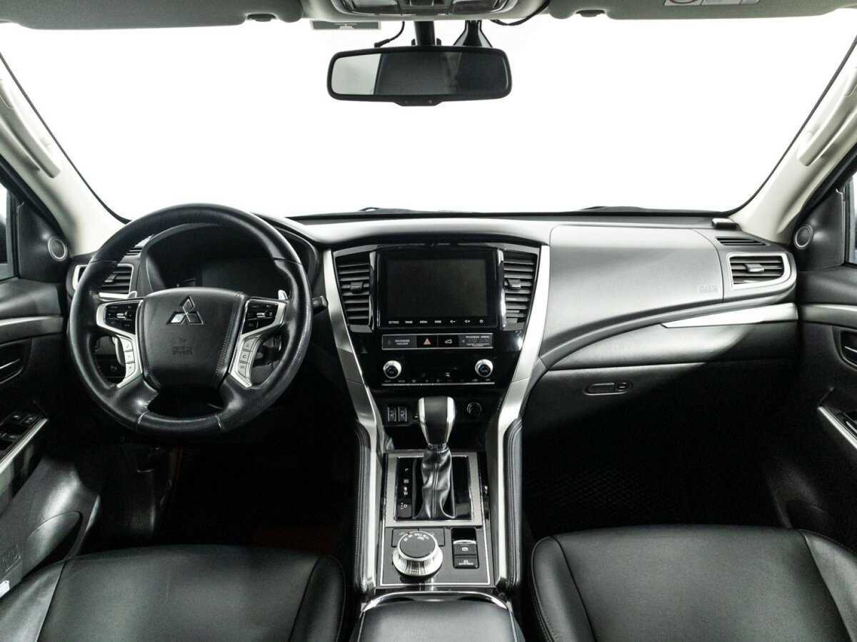 Mitsubishi Pajero Sport, 2021 Фото №13