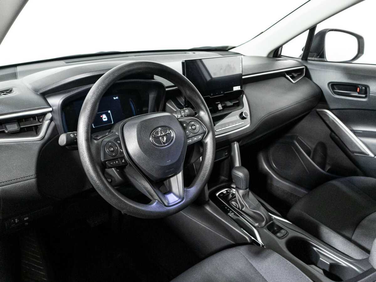 Toyota Corolla Cross, 2023 Фото №11