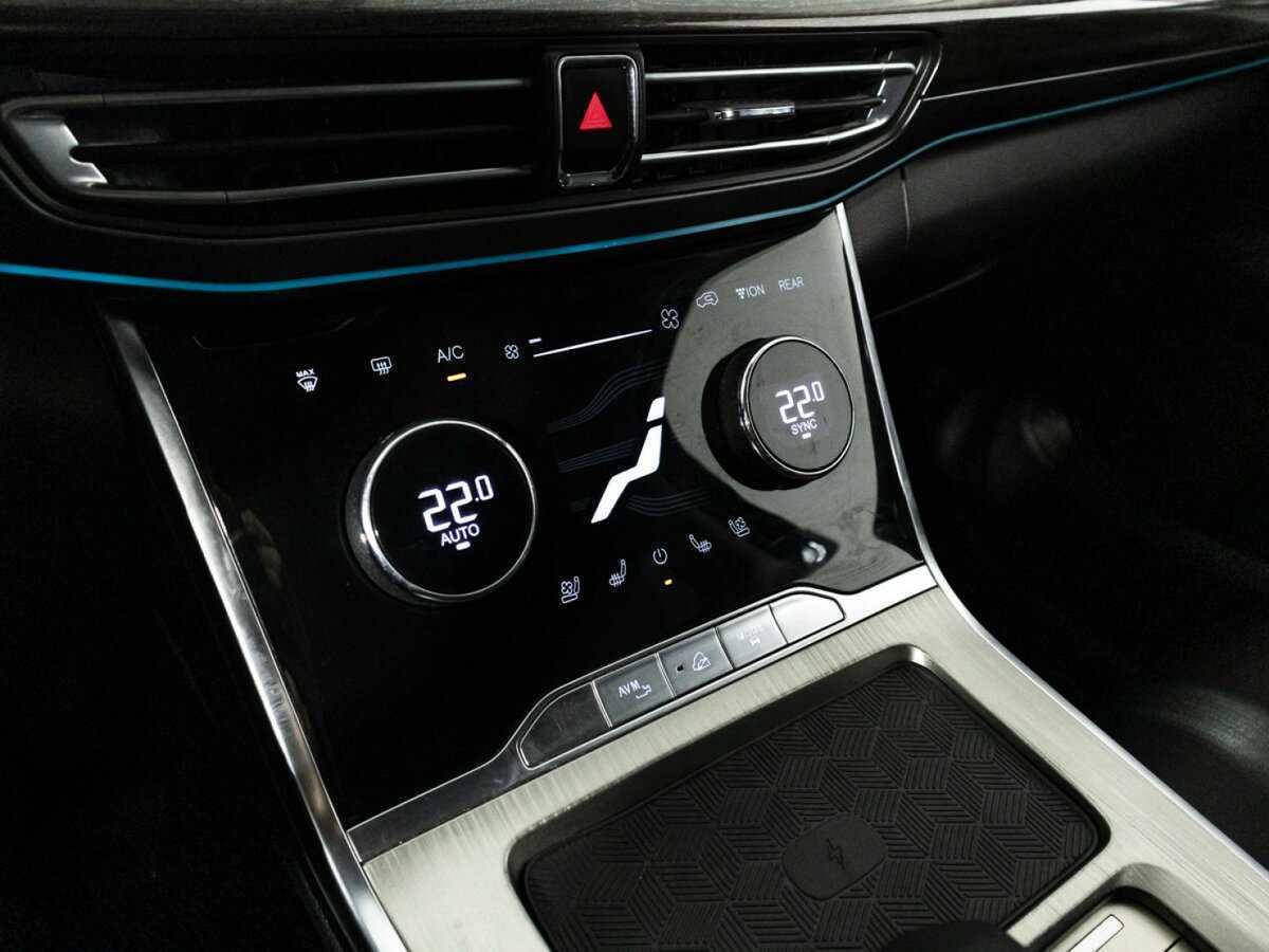 Exeed VX, 2021 Фото №17