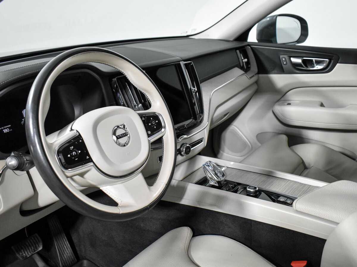 Volvo XC60, 2021 - 46 000 км. | Фото №7