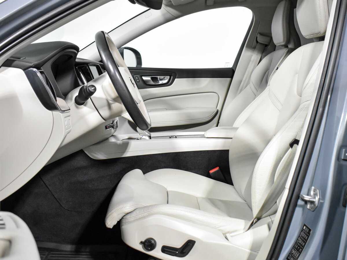 Volvo XC60, 2021 Фото №10