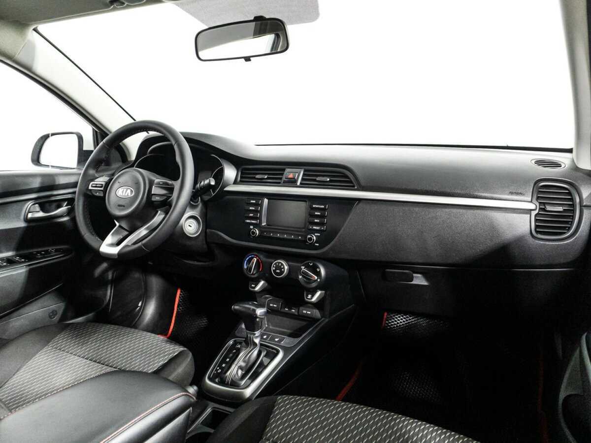 Kia Rio, 2018 Фото №9