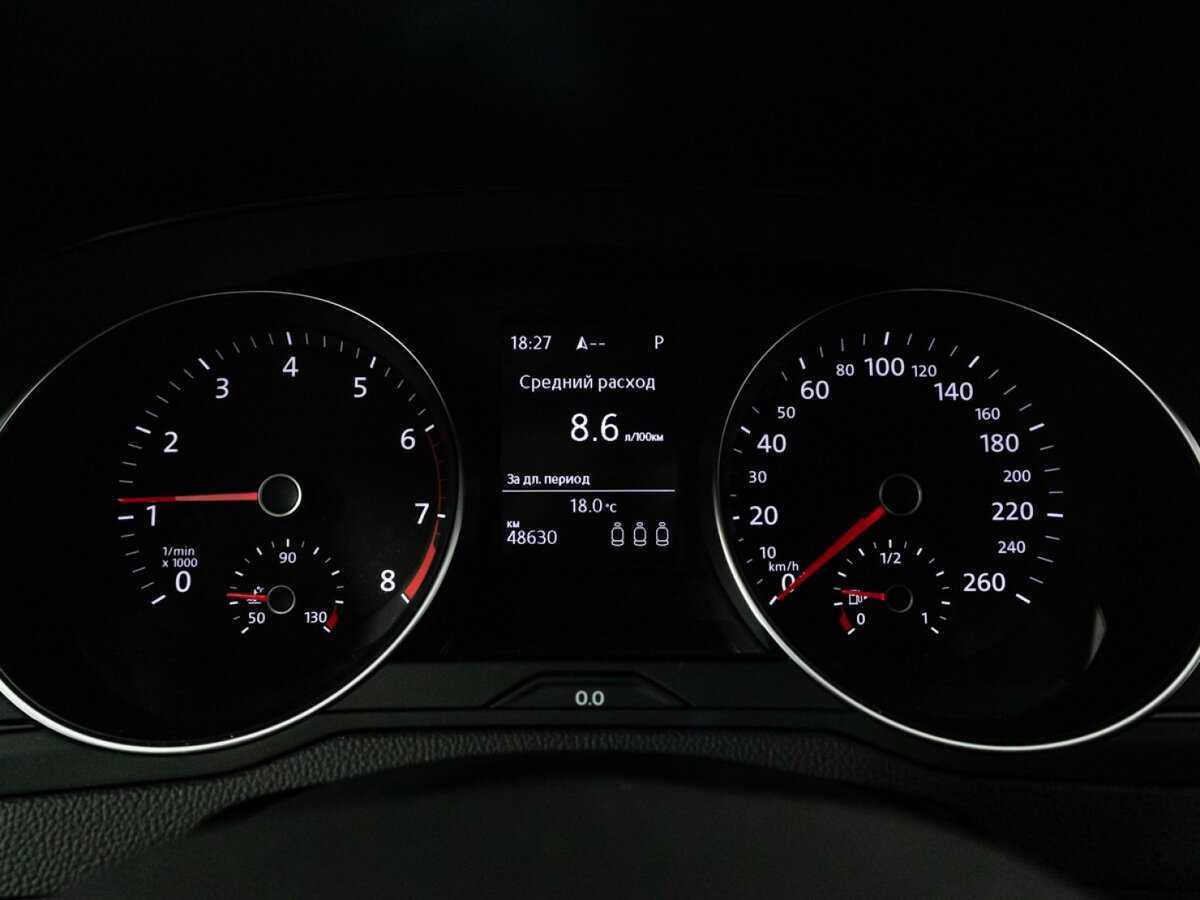 Volkswagen Passat, 2021 Фото №12