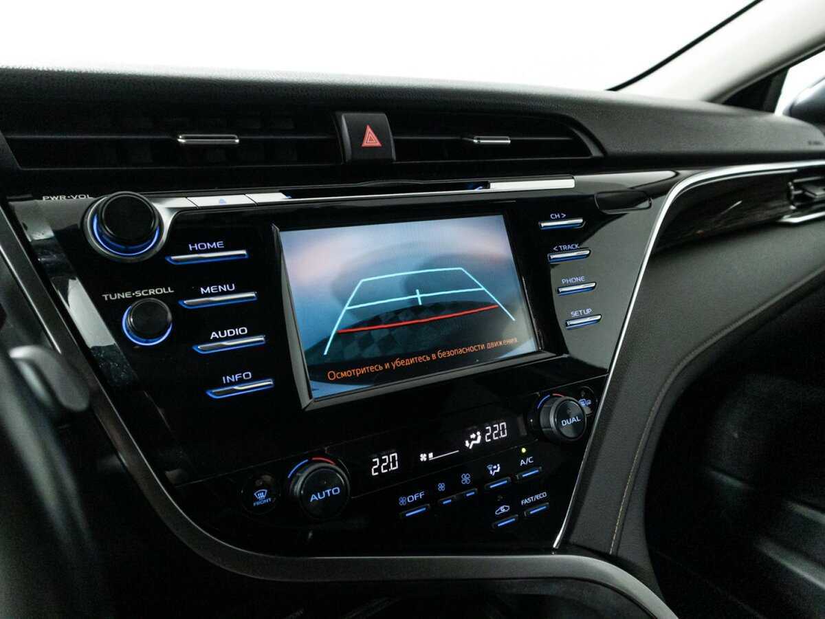 Toyota Camry, 2020 Фото №16