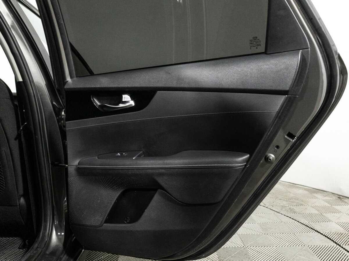 Kia Cerato, 2020 Фото №27