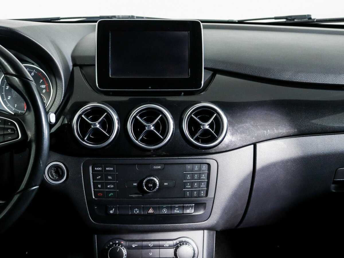 Mercedes-Benz B-Класс 180, 2015 Фото №10