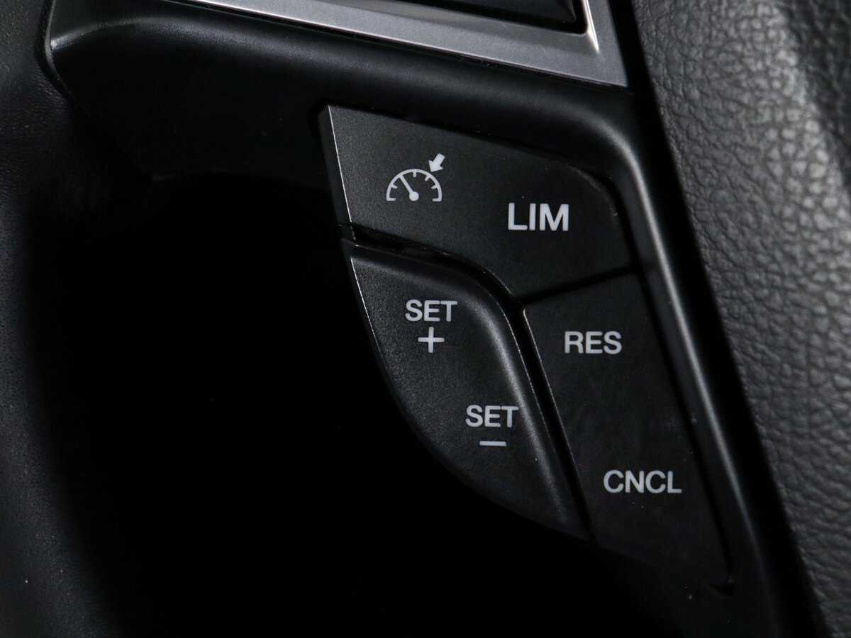 Ford Mondeo, 2018 Фото №21